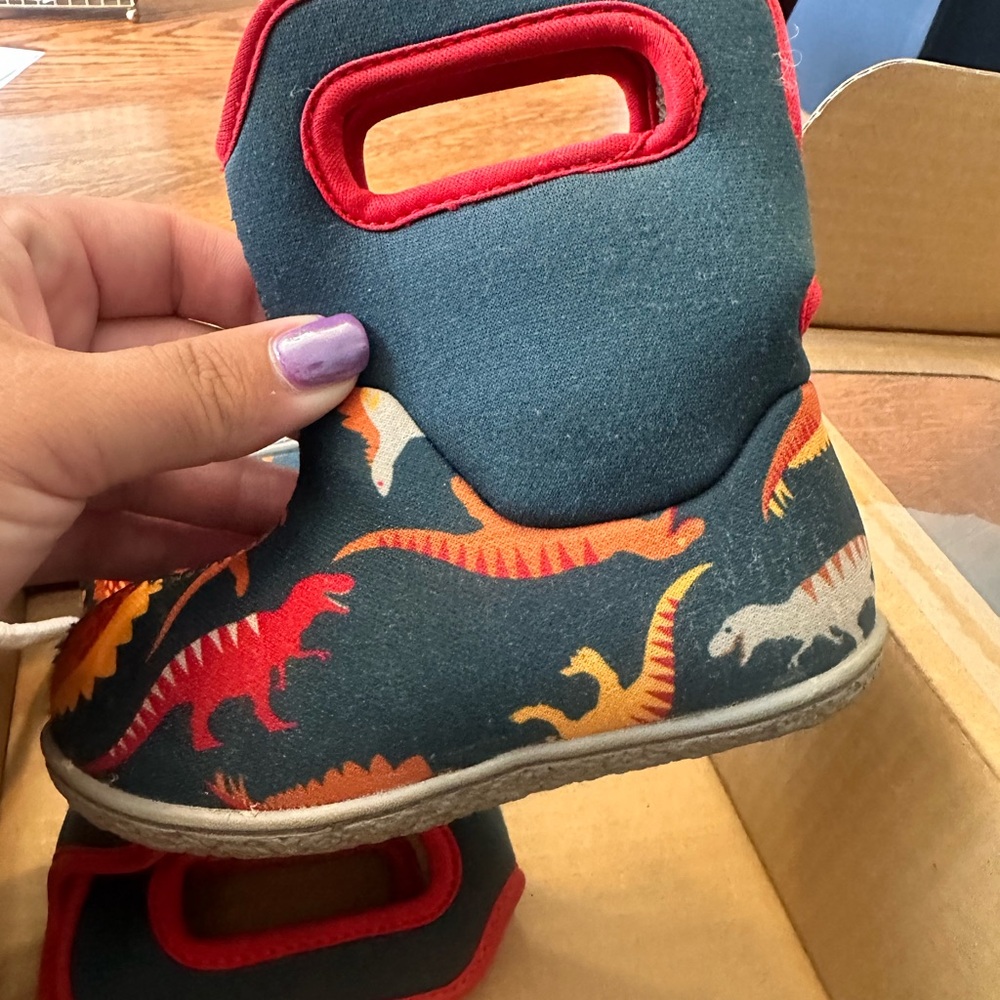 Baby Bogs Insulated, Waterproof Dinosaur Print Kids Boots Size 7